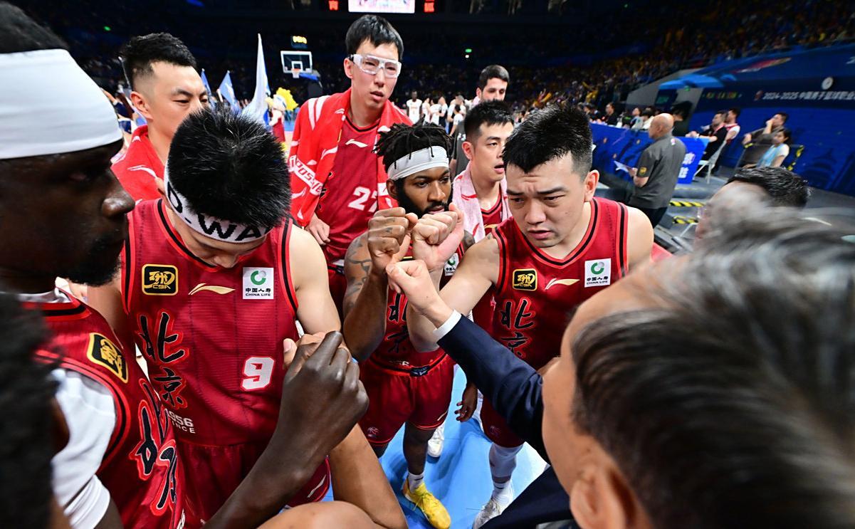 CBA新赛季分组出炉！广东硬刚上海，辽宁拿上签，北京对手被削弱