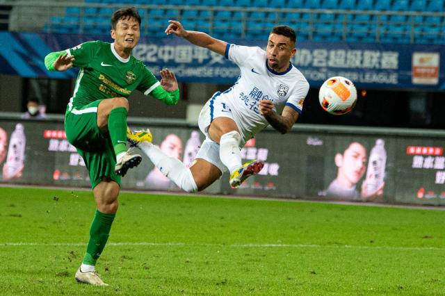 开云官方网-中超第33轮前瞻：三镇再迎考验 广州队或提前降级